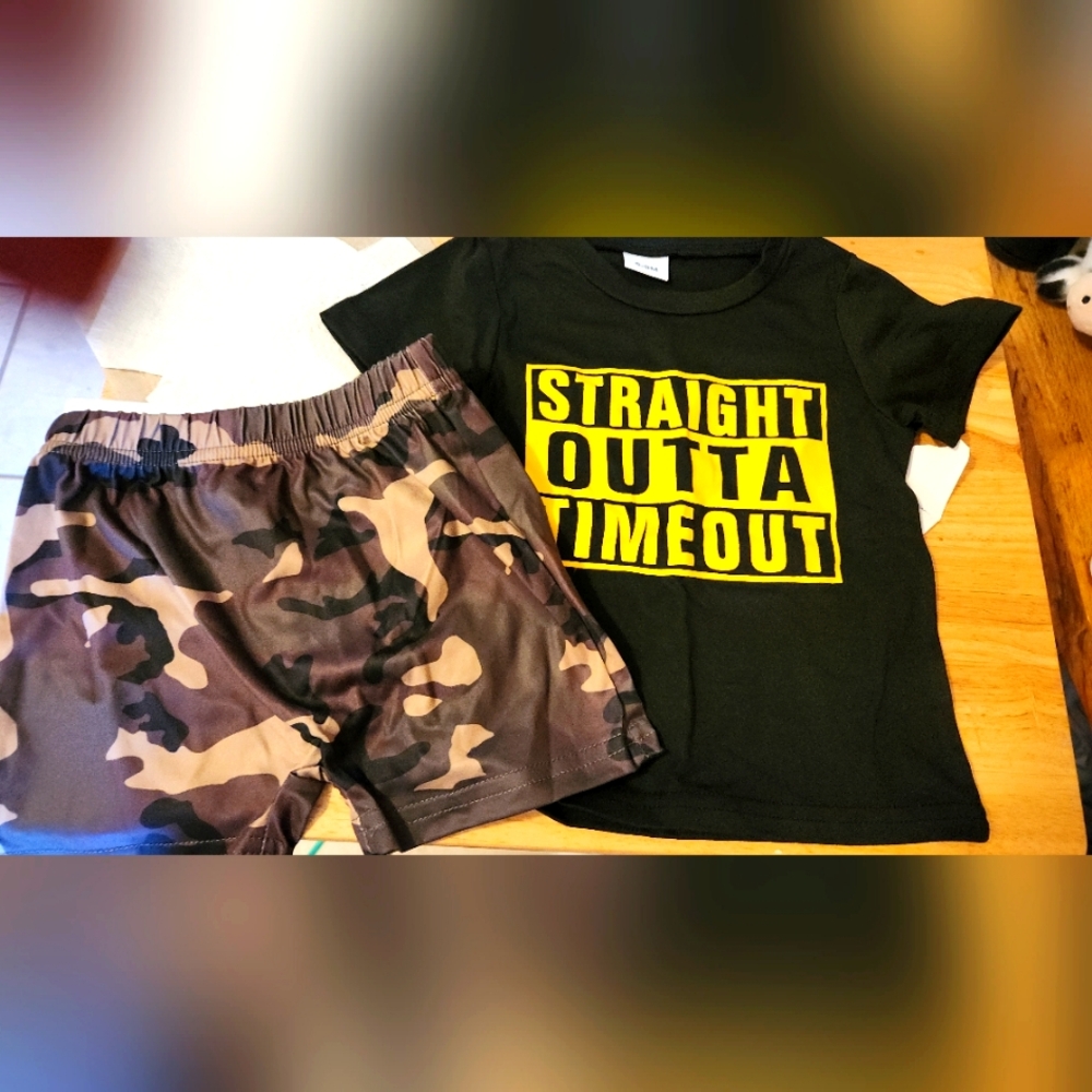 Baby, Size 6-9 Straight outta Timeout shortset
